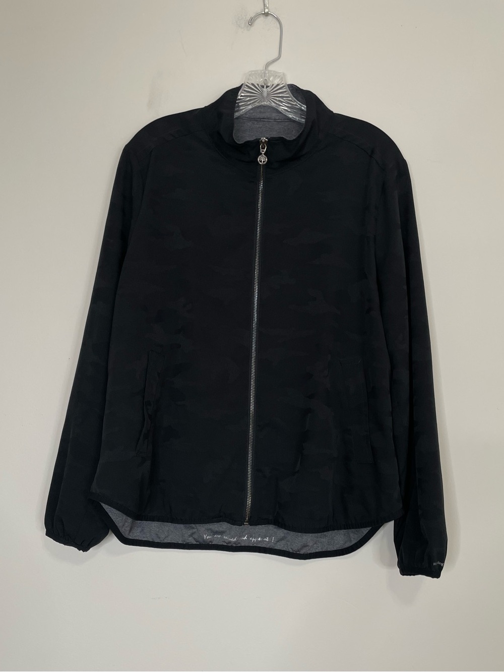 Healing Hands Black Zip-Front Lightweight
Scrub Jacket - Size Large